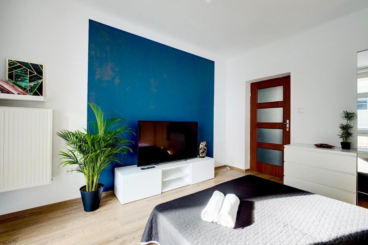 Charming Apartment In The City Center وارسو المظهر الخارجي الصورة