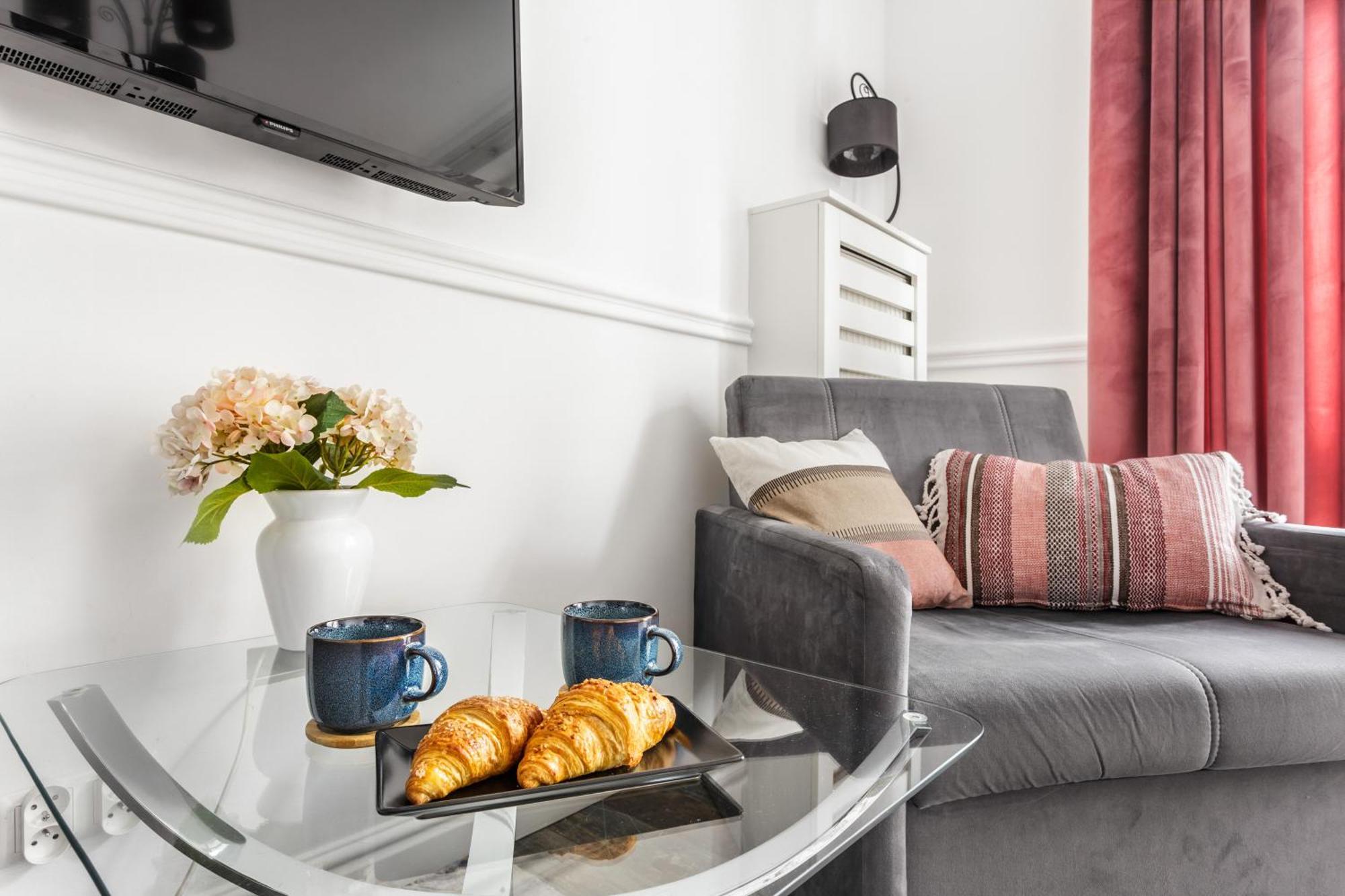 Charming Apartment In The City Center وارسو المظهر الخارجي الصورة